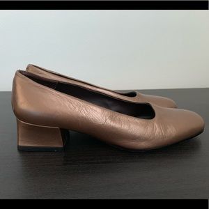 Sesto Meucci bronze leather shoes small heel sz 6